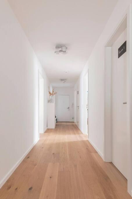 Modern Home In Central เบอร์ลิน ภายนอก รูปภาพ